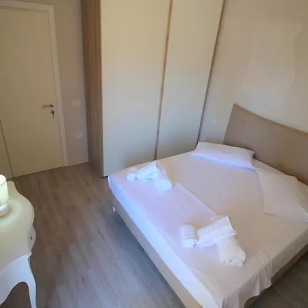 Albania Dream Beachfront * Sarande