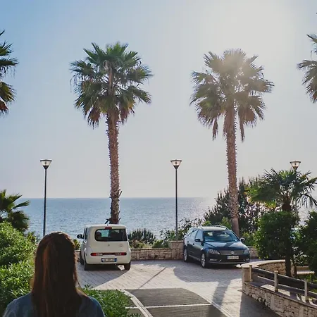 アパート Albania Dream Beachfront Sarandë