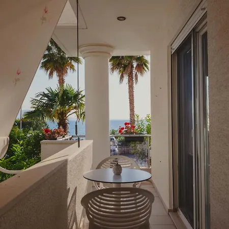 Albania Dream Beachfront アパート *